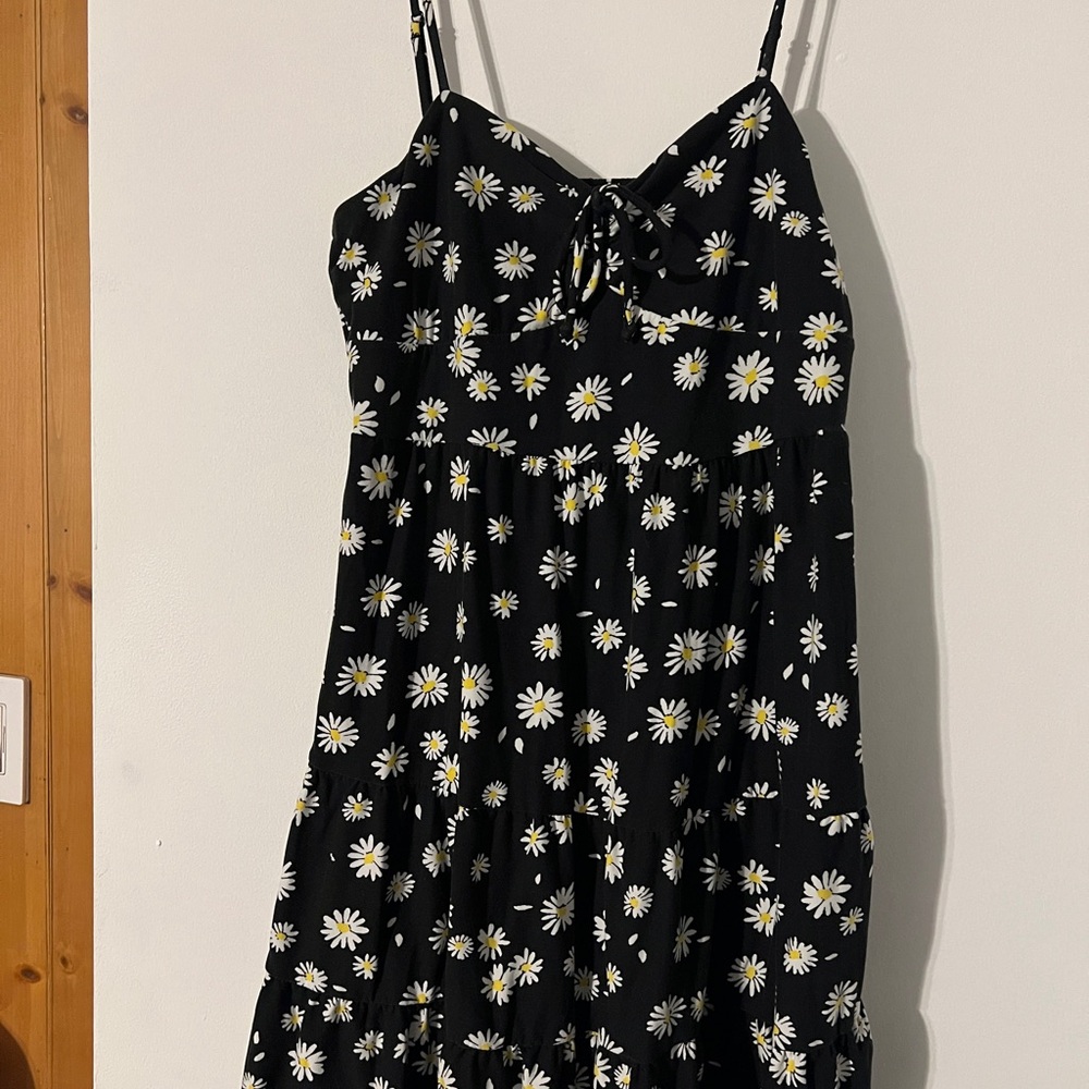Floral Black Dress with Daisy Print